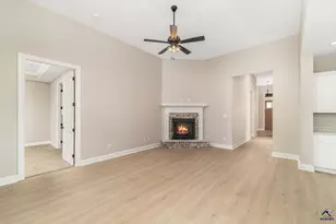 215 Farmland Circle, Perry, GA 31069 - Photo 15