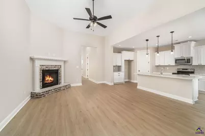 215 Farmland Circle, Perry, GA 31069 - Photo 17