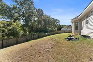 200 Crestwood Cir, Centerville, GA 31028 - Photo 37