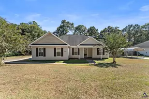 200 Crestwood Cir, Centerville, GA 31028 - Photo 1
