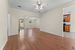 200 Crestwood Cir, Centerville, GA 31028 - Photo 11