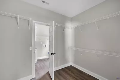 102 Redwood Drive, Cochran, GA 31014 - Photo 15