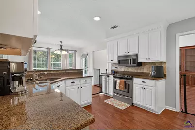 27 Hickory Lane, Macon, GA 31210 - Photo 17