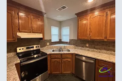 100 Traders Pass, Warner Robins, GA 31088 - Photo 7