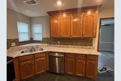100 Traders Pass, Warner Robins, GA 31088 - Photo 5