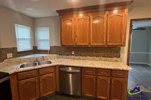 100 Trader's Pass, Warner Robins, GA 31088 - Photo 5