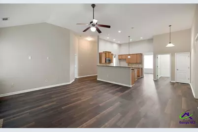 106 E Haven Court, Kathleen, GA 31047 - Photo 3