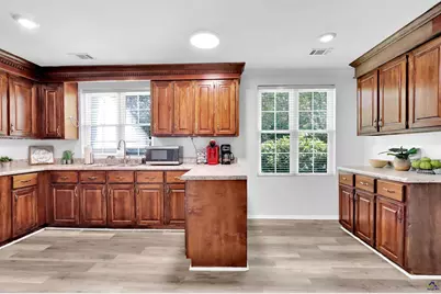766 Blanton Boulevard, Macon, GA 31210 - Photo 17
