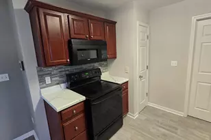 125 Preston Ln, Byron, GA 31008 - Photo 9