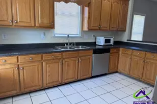 2361 English Ave, Macon, GA 31204 - Photo 15