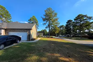 24 Boxwood St, Hawkinsville, GA 31036 - Photo 5