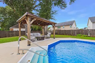 223 Twelve Oaks Dr, Warner Robins, GA 31088 - Photo 3