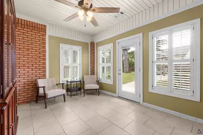 223 Twelve Oaks Drive, Warner Robins, GA 31088 - Photo 7