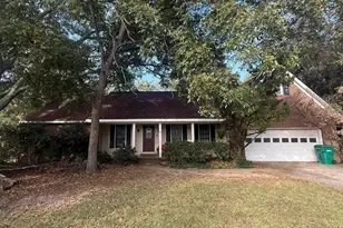 100 Kingstree Ln, Warner Robins, GA 31093 - Photo 1