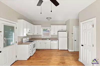 1452 Tattnall Place, Macon, GA 31201 - Photo 13