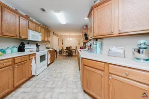 509 Clover Trail, Bonaire, GA 31005 - Photo 11