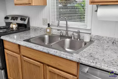 305 McArthur Boulevard, Warner Robins, GA 31093 - Photo 17