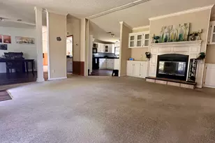 293 Winding Wy Dr, Jeffersonville, GA 31044 - Photo 3