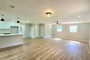202 Mike St, Warner Robins, GA 31088 - Photo 3