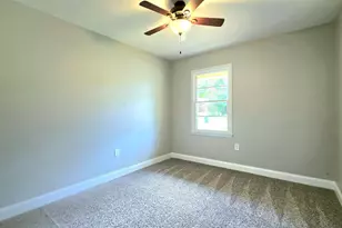 202 Mike St, Warner Robins, GA 31088 - Photo 9