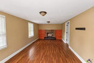 1301 Georgia Ave, Perry, GA 31069 - Photo 7