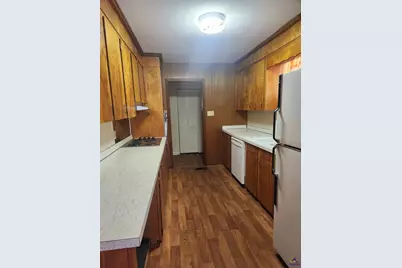 104 Valley View Drive, Warner Robins, GA 31088 - Photo 3