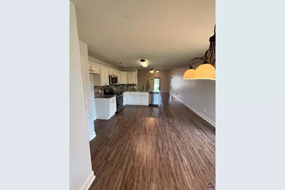 109 Milford Circle, Perry, GA 31069 - Photo 5