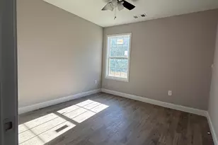 205 Sutton Dr, Perry, GA 31069 - Photo 13