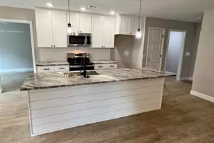 205 Sutton Dr, Perry, GA 31069 - Photo 5