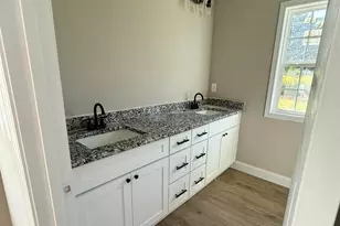 217 Sutton Dr, Perry, GA 31069 - Photo 9