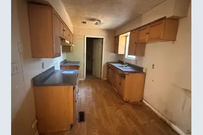 8 W Haynes, Reynolds, GA 31076 - Photo 5