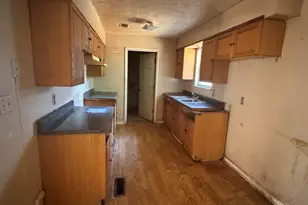 8 W Haynes, Reynolds, GA 31076 - Photo 5
