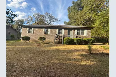 8 W Haynes, Reynolds, GA 31076 - Photo 1