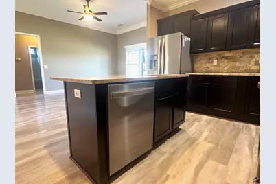 211 Ledford Way, Bonaire, GA 31005 - Photo 7