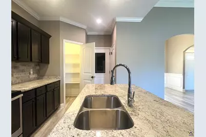 211 Ledford Way, Bonaire, GA 31005 - Photo 9