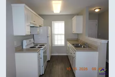 118 Kingston Village Drive, Perry, GA 31069 - Photo 3