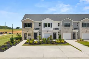 224 Kenmore Cir, Perry, GA 31069 - Photo 1