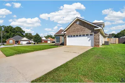 406 Sundowner Drive, Bonaire, GA 31005 - Photo 3