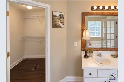 204 Quinelle Drive, Perry, GA 31069 - Photo 17