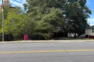882 Maynard St, Macon, GA 31217 - Photo 1
