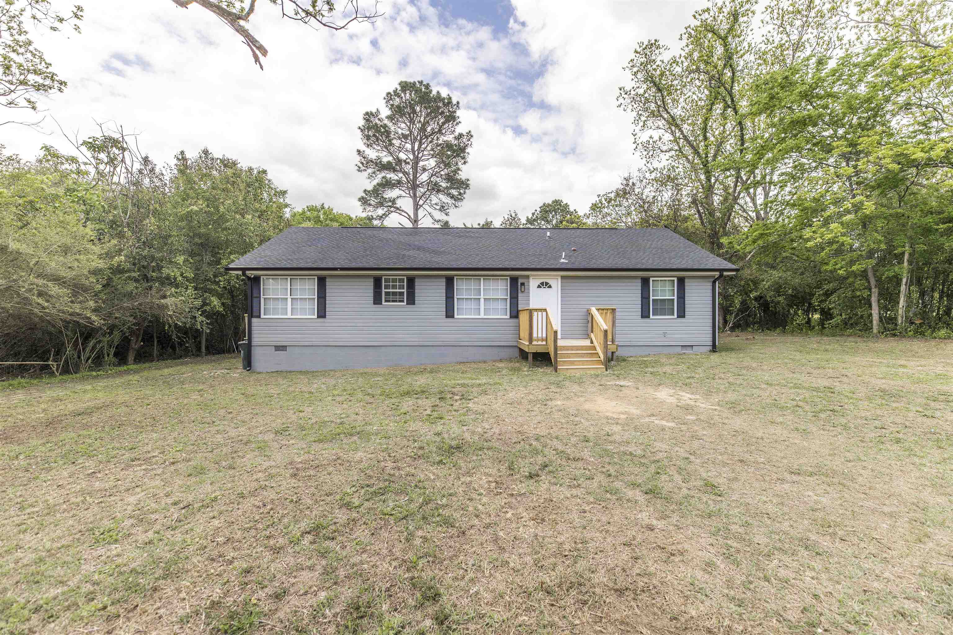 1805 Griffin Rd, Macon, GA 31216 - MLS 222293 - Coldwell Banker