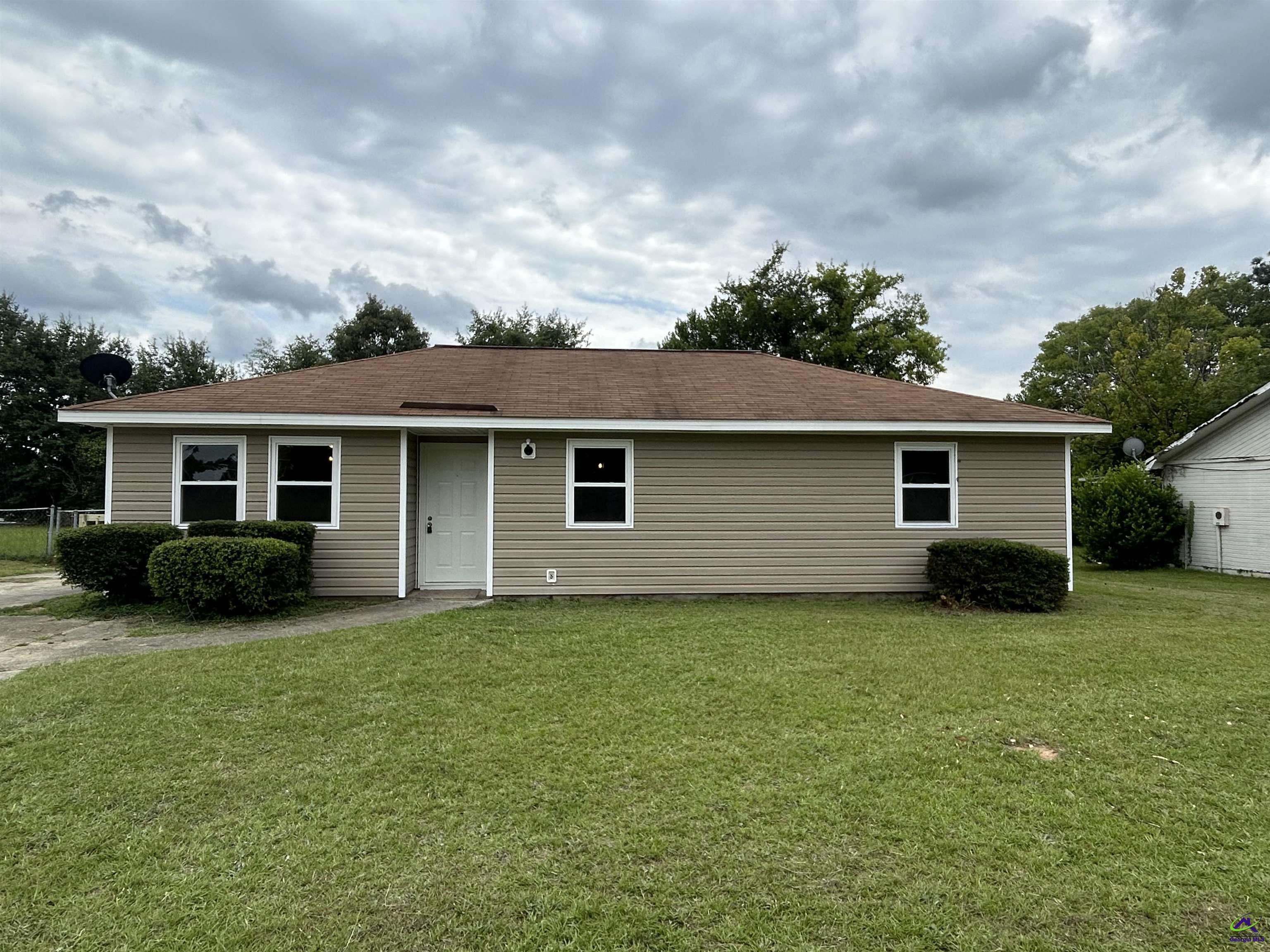 206 Oxford Ln, Warner Robins, GA 31088 MLS 234509 Coldwell Banker