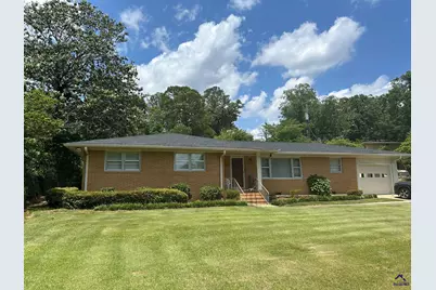 301 Pine Valley Drive, Warner Robins, GA 31088 - Photo 1