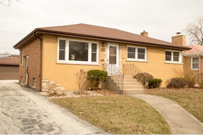 678 East 154Th Place - Photo 1