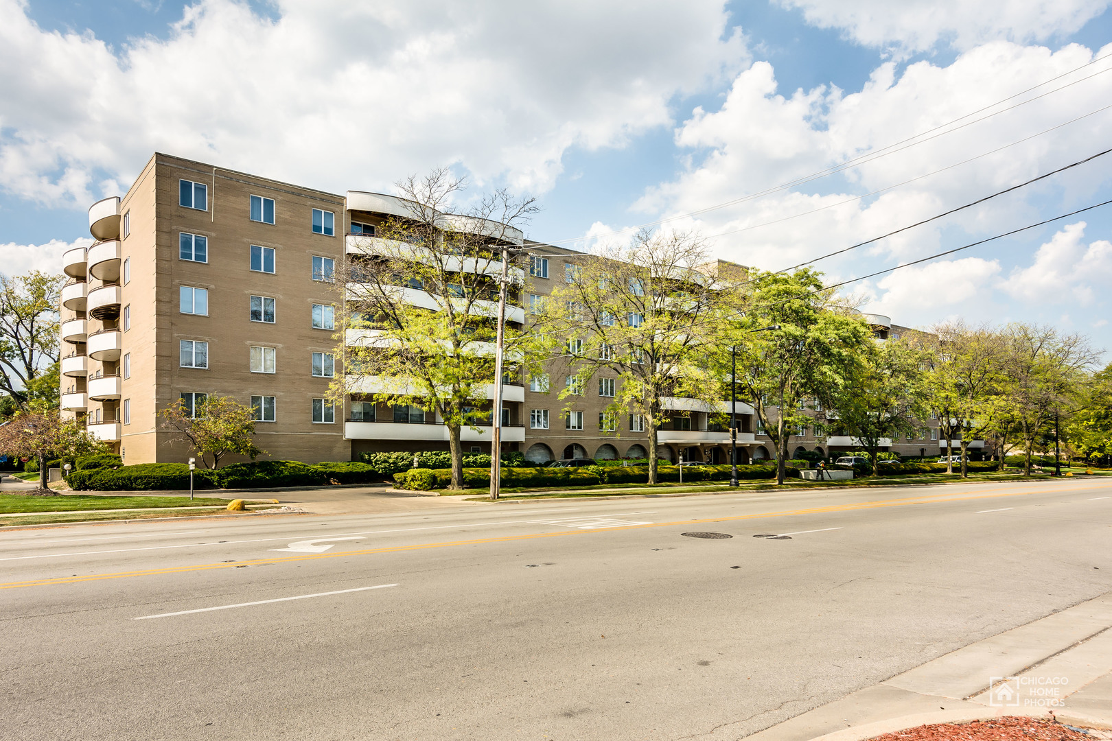 6400 N Cicero Ave 514, Lincolnwood, IL 60712 MLS 09802079 Coldwell