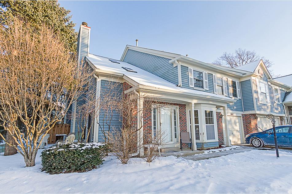 1061 Quaker Hill Ct 1, Elgin, IL 60120 MLS 09850651 Coldwell Banker