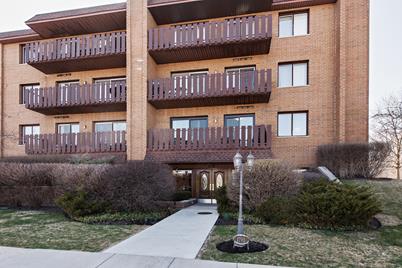 1795 Lake Cook Road #107, Highland Park, IL 60035 - Photo 1