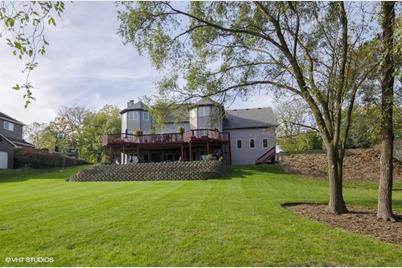 125 Forestview Dr Elgin Il 60120 Mls 09978352 Coldwell Banker