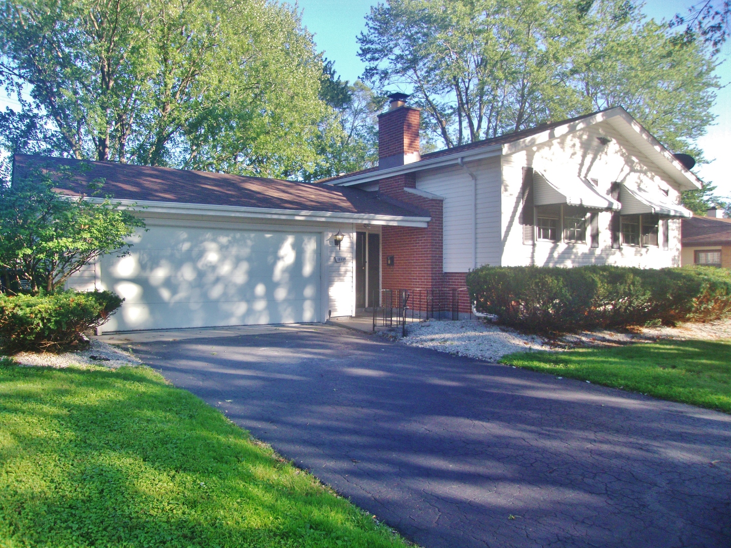 18859 Kings Rd, Homewood, IL 60430 MLS 10079825 Coldwell Banker