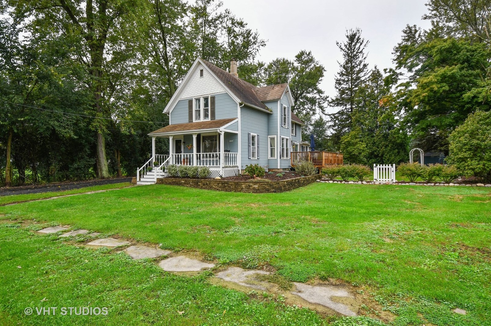 1N154 LaFox Rd, La Fox, IL 60147 MLS 10102849 Coldwell Banker